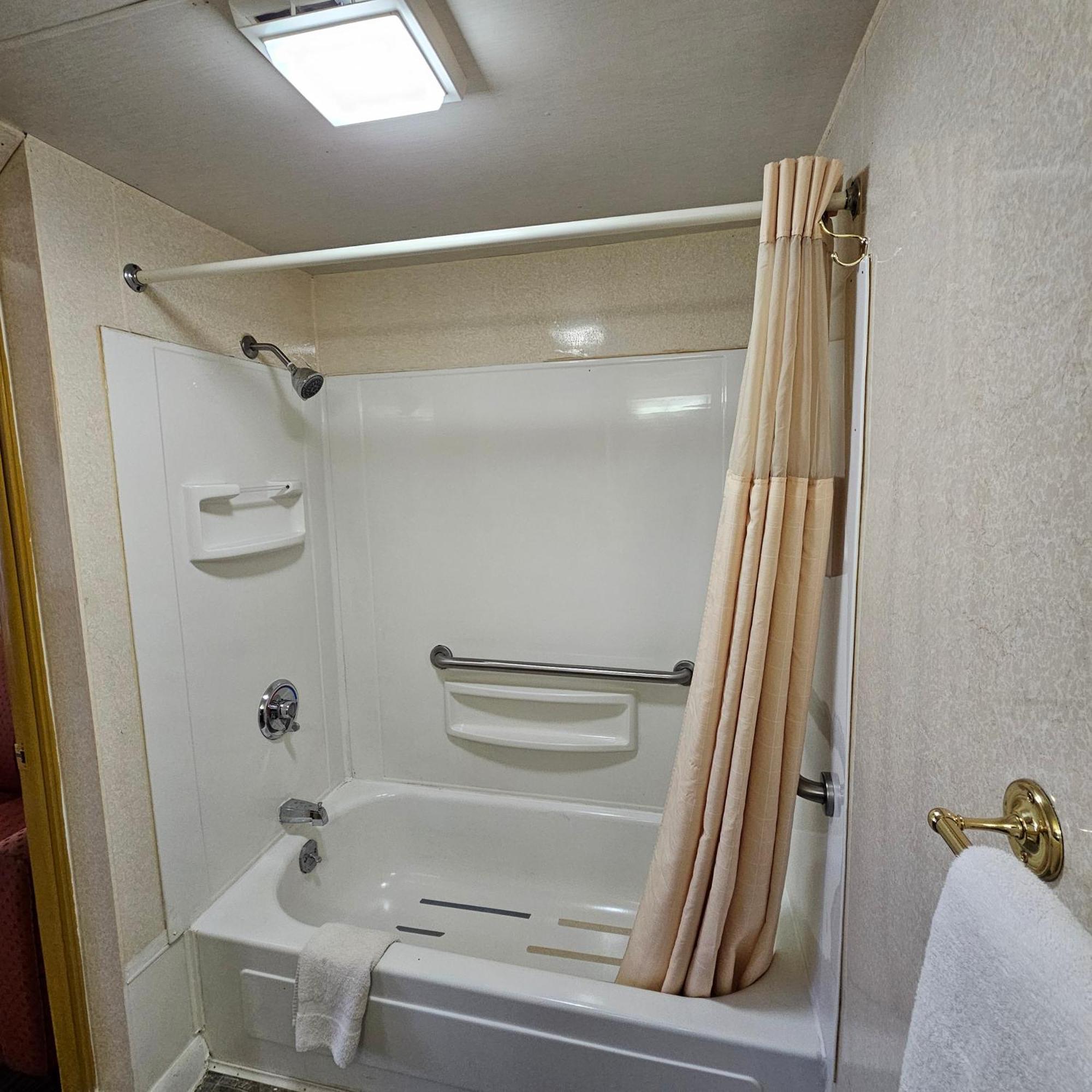 Home Motel Abbotsford Εξωτερικό φωτογραφία