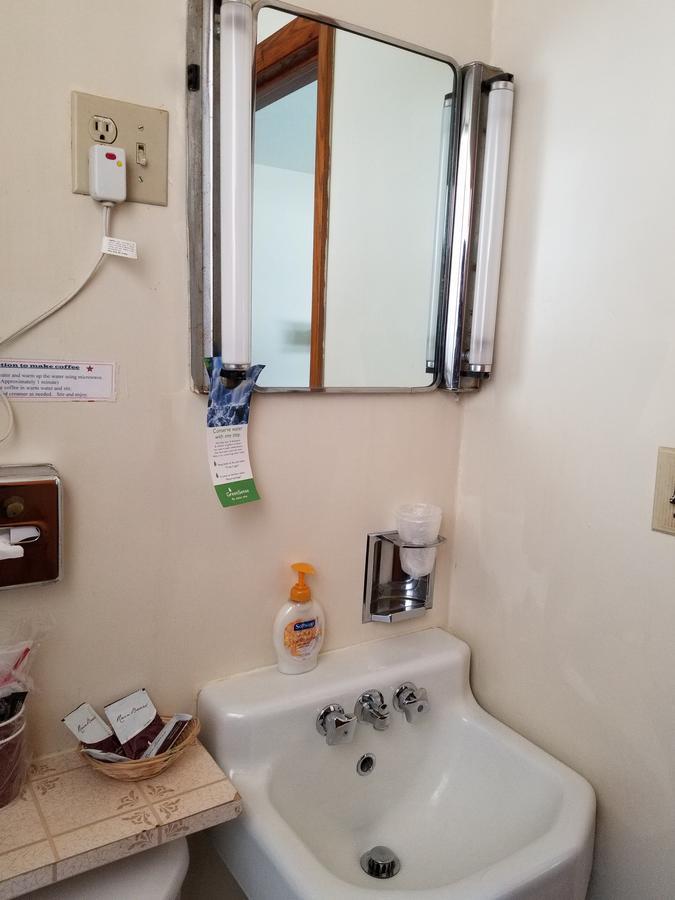 Home Motel Abbotsford Εξωτερικό φωτογραφία